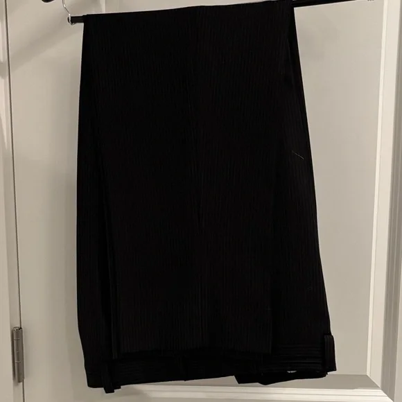 Calvin Klein Black Men’s Tailored Suit